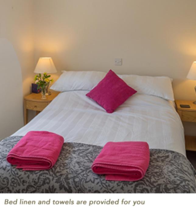 Church Farm Holiday Cottages - Pinster Cottage Ashbourne  Exterior foto