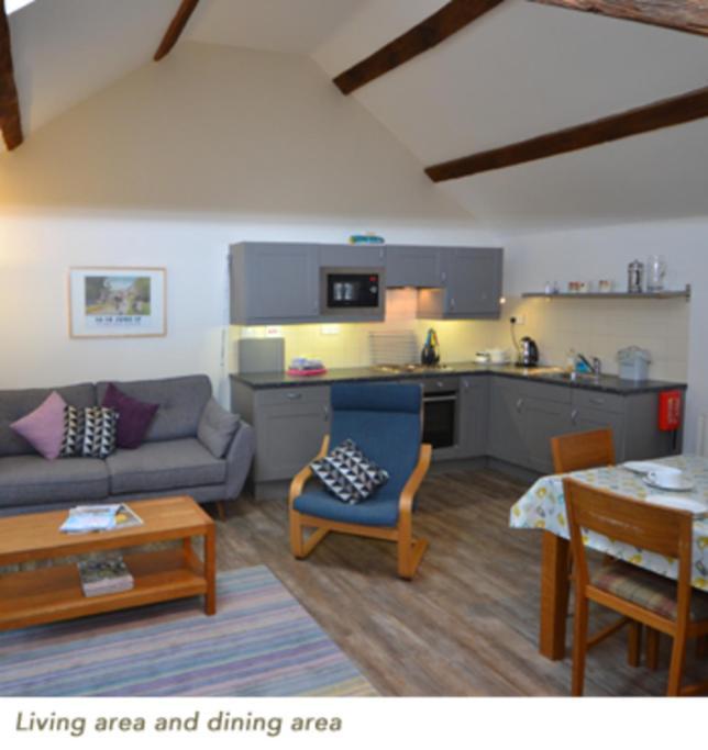 Church Farm Holiday Cottages - Pinster Cottage Ashbourne  Exterior foto
